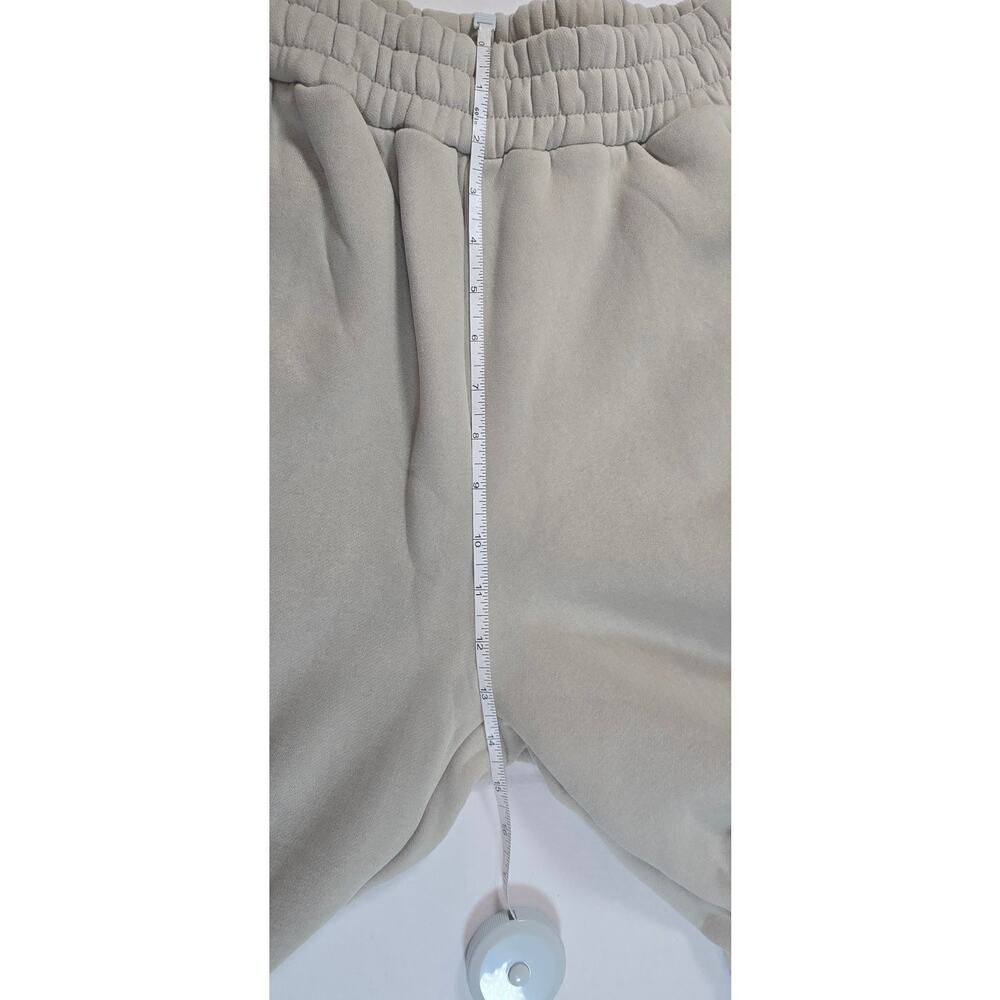 Nwt Comfrt Travel Essentials Sweatpants. Stone. Retails $70 — image 5 of 7